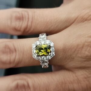 Fragrant jewels ring